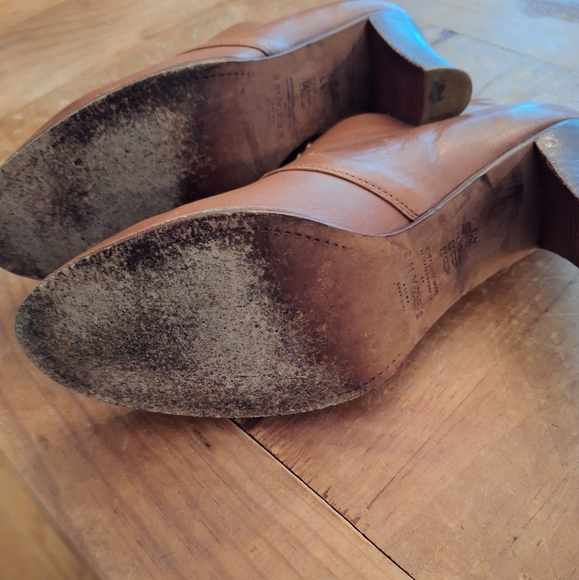 Sezane Heeled Leather Boots - Picture 10 of 10